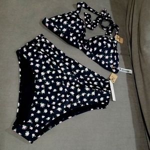 Pink 2Pieces Swimming Suit Floral Women Size XL Black and Pink